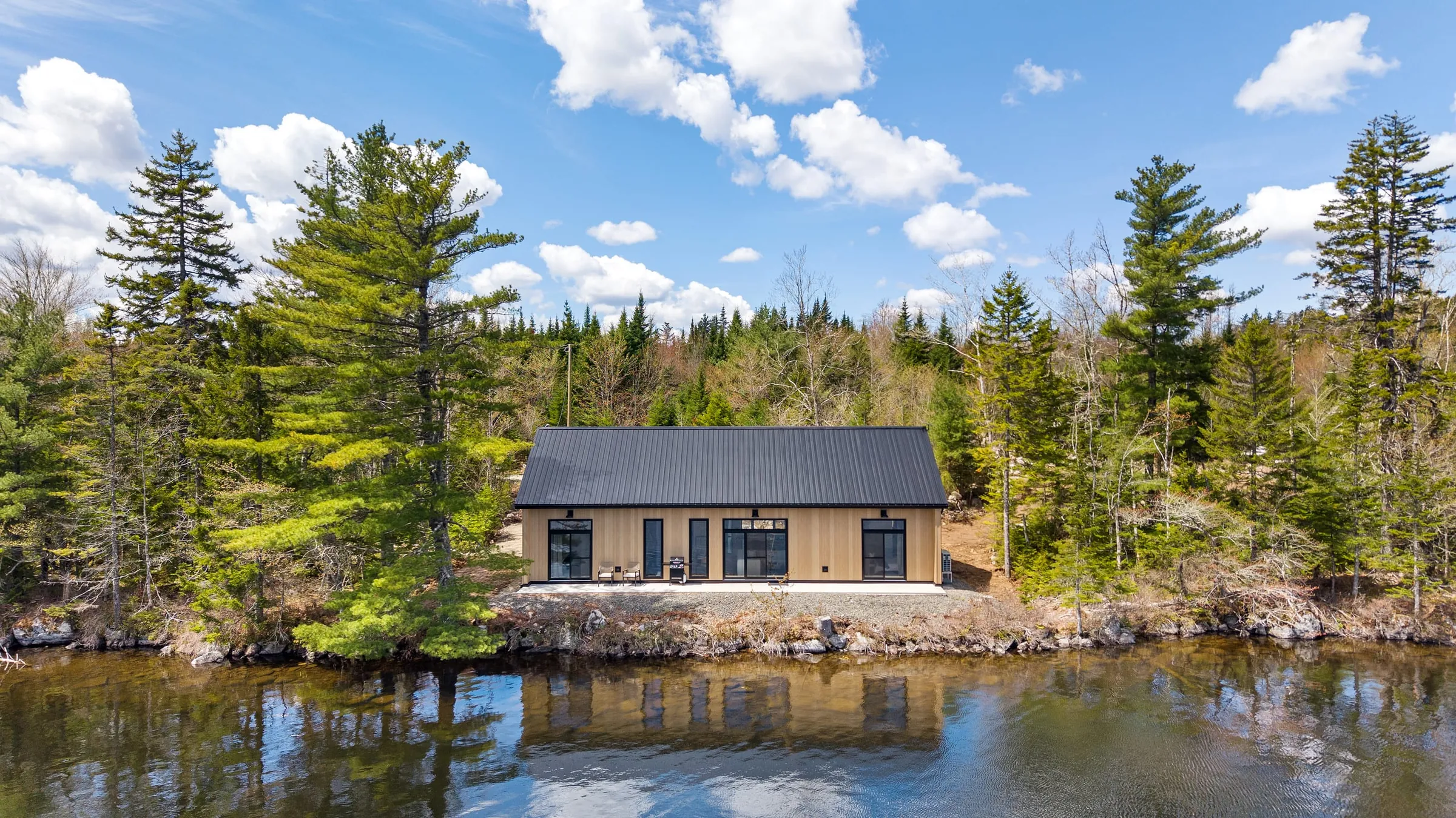 Stillshore Retreat on the lake in Newburne, Nova Scotia
